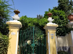 The Gates of Capri Series 1