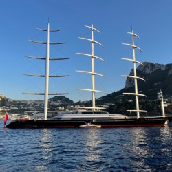 Seriously Gorgeous Sailboat